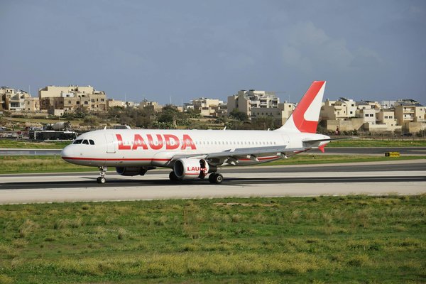 Comment planifier une expédition pour observer les flamants roses au lac Nakuru, Kenya?